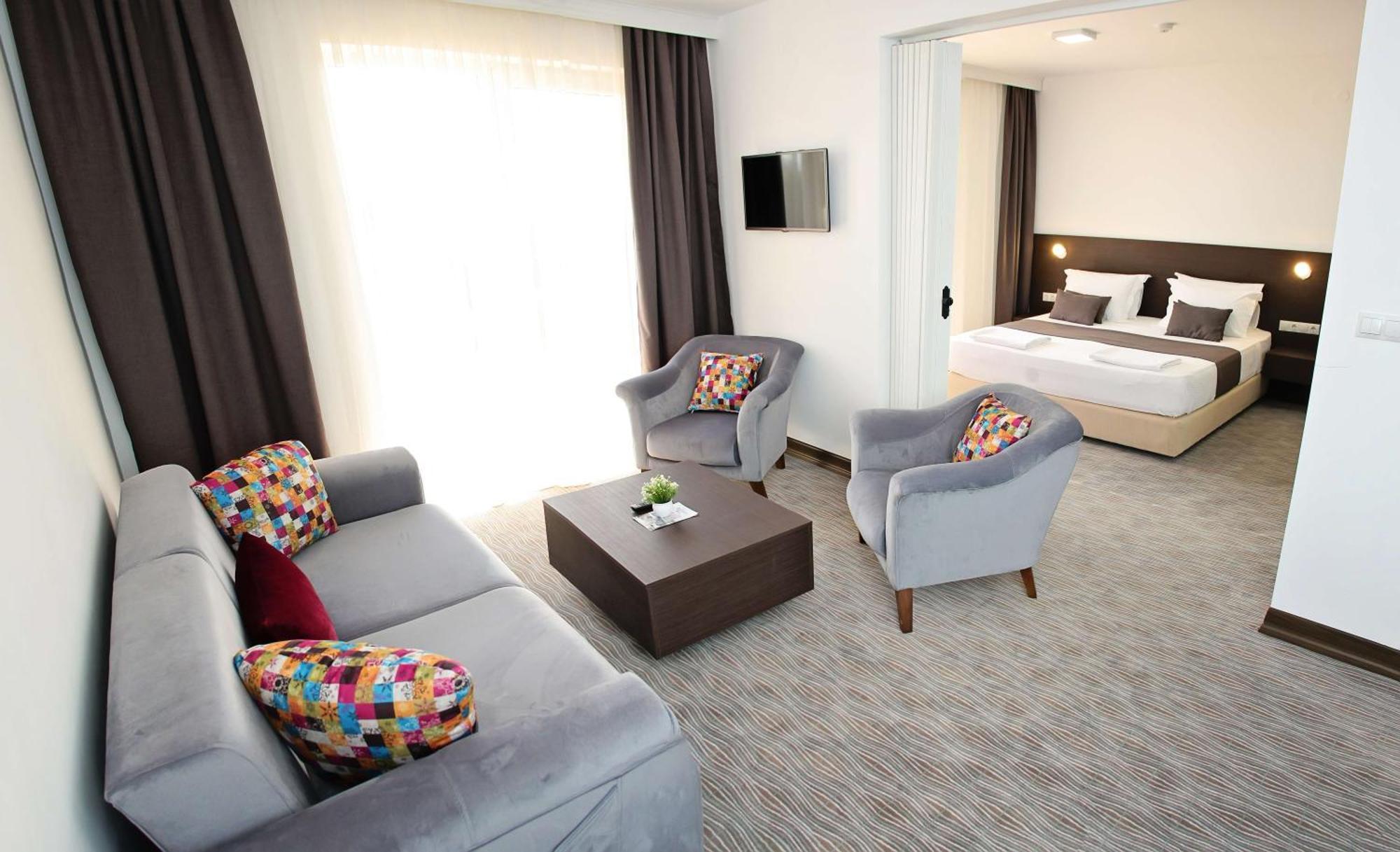 Bosphorus Hotel أليكسيناك المظهر الخارجي الصورة